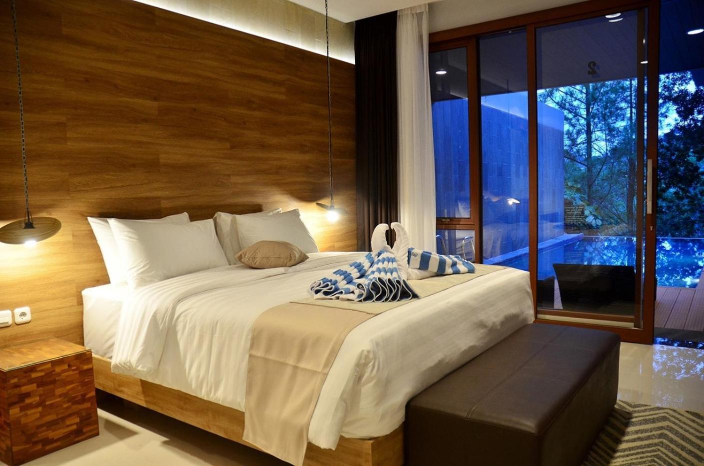 Asmaya Hill View Villa 7 Bedrooms With A Private Swimming Pool باندونج المظهر الخارجي الصورة